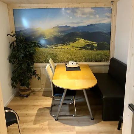 Bezauberndes Gartentiny Steffisburg